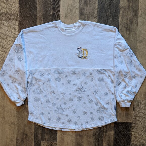 Disneyland Spirit Jersey Christmas Castle Snowflake Sweatshirt - Picture 2 of 7